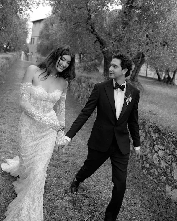 25 Key Factors to Consider Before Booking Your Wedding Venue