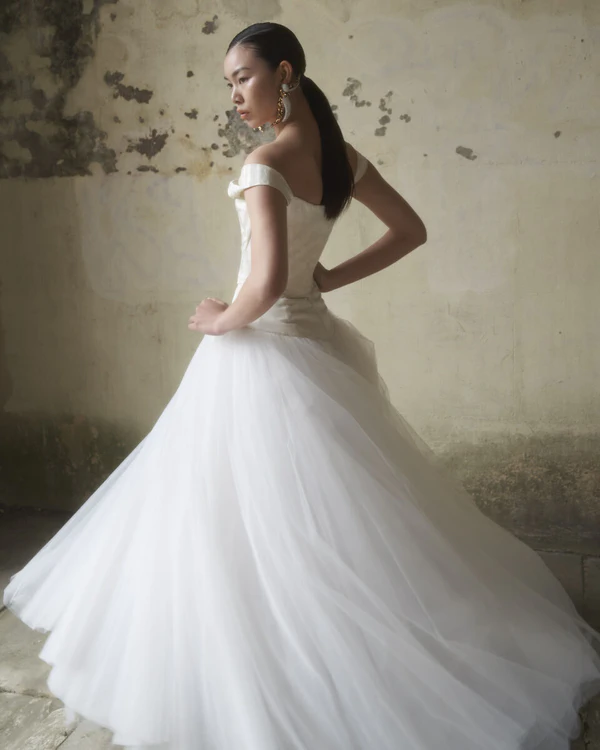 Vivienne Westwood Unveils 2025 Bridal Collections