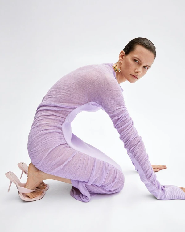 The Trendiest Colors Forecasted for Spring 2025 Wedding Guest Dresses — photo 1