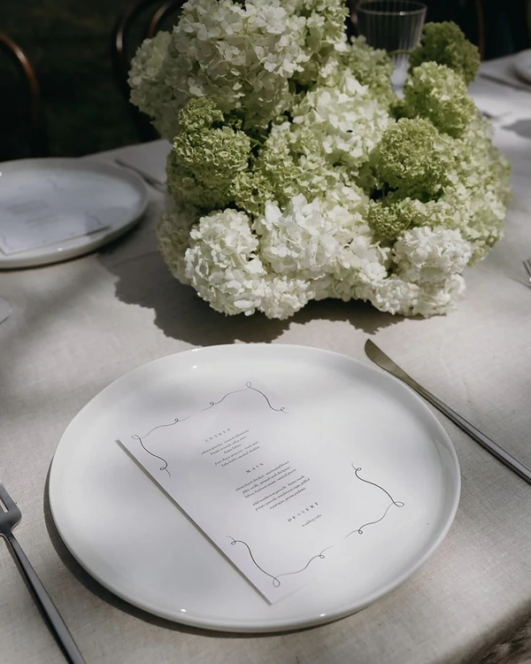 40 Flower Table Centerpiece Ideas