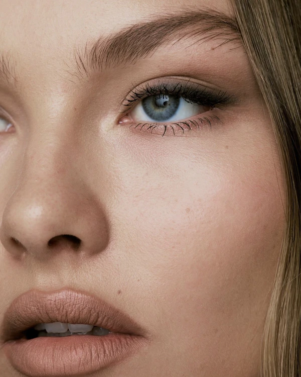 From Morning Till Night: Ultimate Wedding Makeup Tips