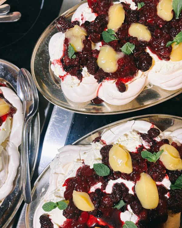 <a href="https://thewed.com/cakes-catering/epula-dining">Epula Dining</a>