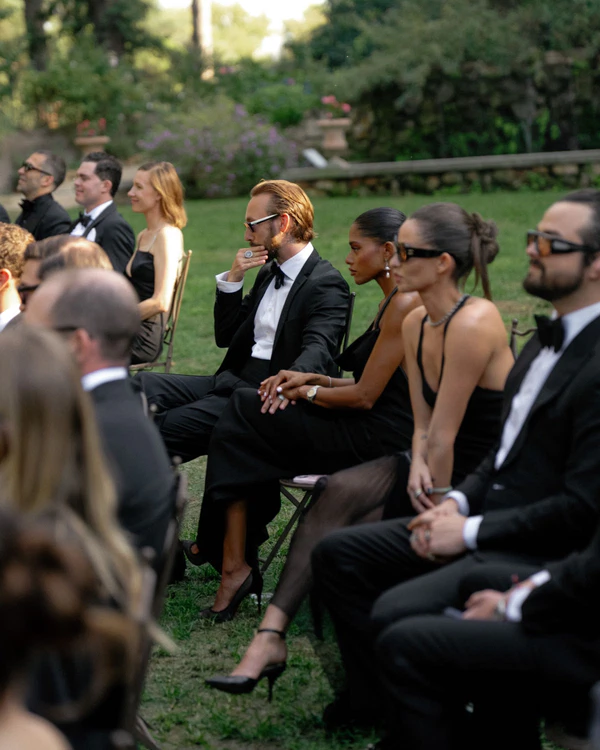 From Roman Garden Romance to a Red-Lit Nightclub at This Villa Aurelia Wedding