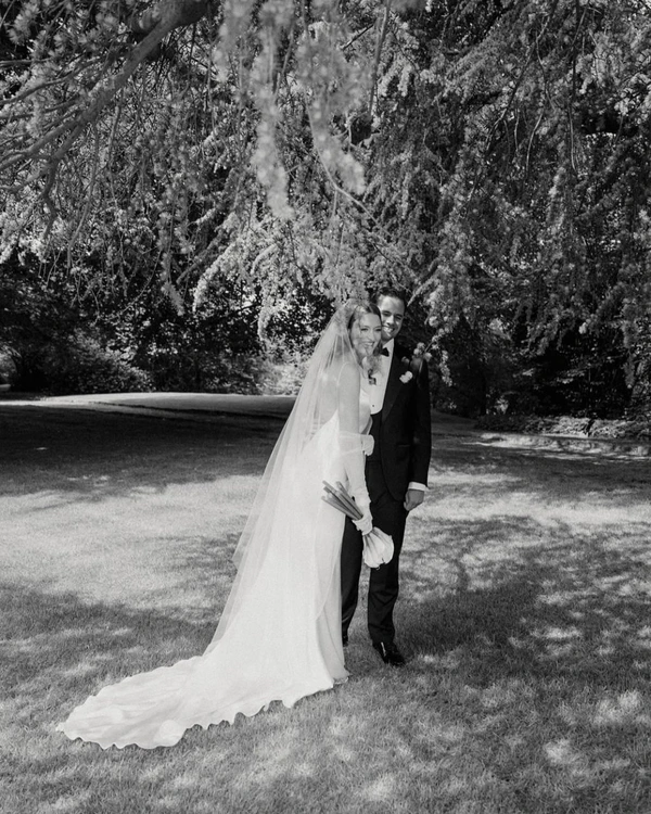 Mastering Your Wedding Photos: 5 Experts Share the Biggest Photo Fails to Avoid