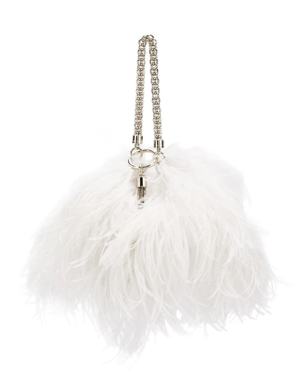 Wedding Trends 2022: Feathers