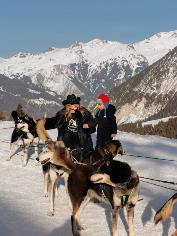 <a href="https://www.instagram.com/p/DWbUHKXCHm6/?img_index=1"><span>Six Senses Courchevel</span></a>