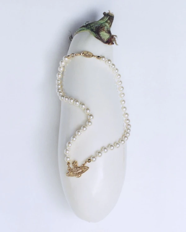 18 Chic Brands to Shop for Must-Have Bridal Accessories