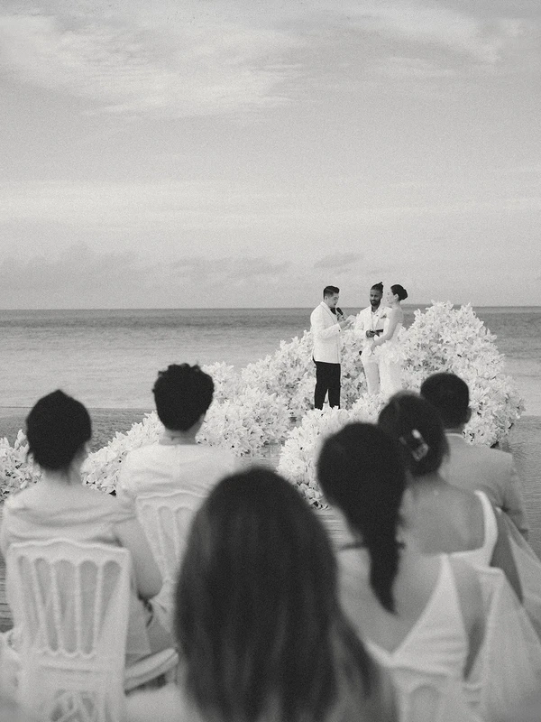 10,000 Lilies & Turquoise Waters Framed This Dreamy Beach Wedding in the Maldives