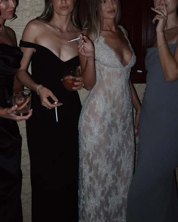 Content: <a href="https://www.instagram.com/p/DXsowEJE2Cc/?igsh=bmpuNjRkdzM3NzBk">Gabriella Smith</a>