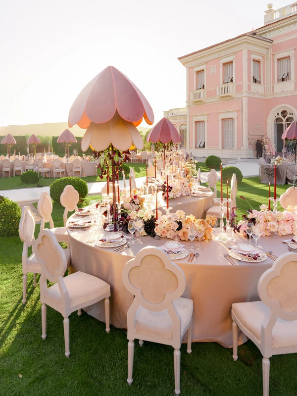 <a href="https://www.instagram.com/p/DaJDVO3EdKD/?hl=en&img_index=1">Villa Ephrussi de Rothschild</a>, Photography: <a href="https://www.instagram.com/bottega53/p/DY2F6yGDEmj/?hl=en">Bottega53</a>
