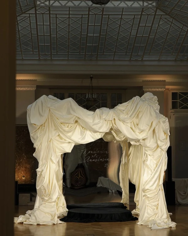 35 Ceremony Backdrop Ideas