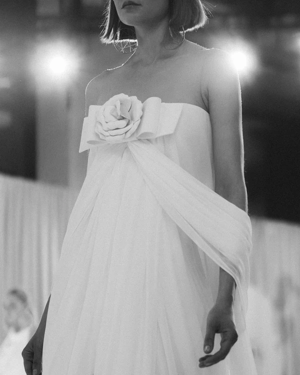 <a href="https://www.instagram.com/isabelsanchiscostura/">Isabel Sanchis</a>, Photography: <a href="https://www.instagram.com/tiposnet/">Tipos</a>