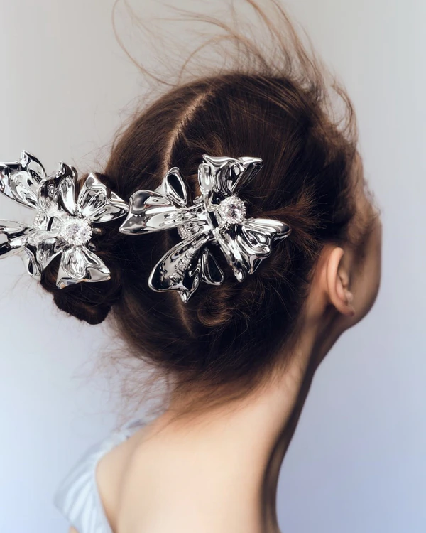 Holiday Hairstyles Inspo