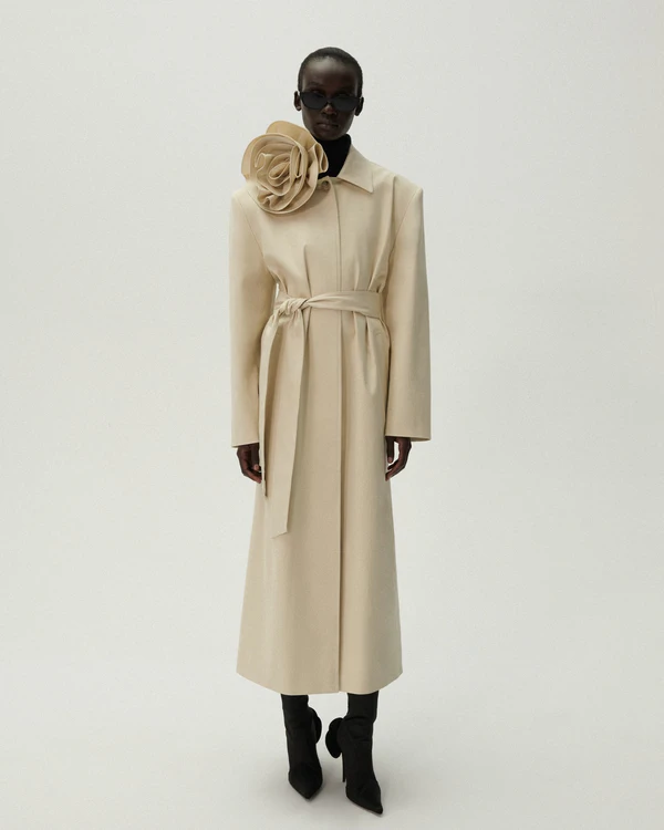 20 Trendy Outerwear Styles for Your Spring Wedding