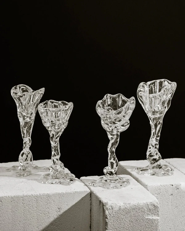 20 Artisanal Glassware Ideas to Inspire Your Tablescape