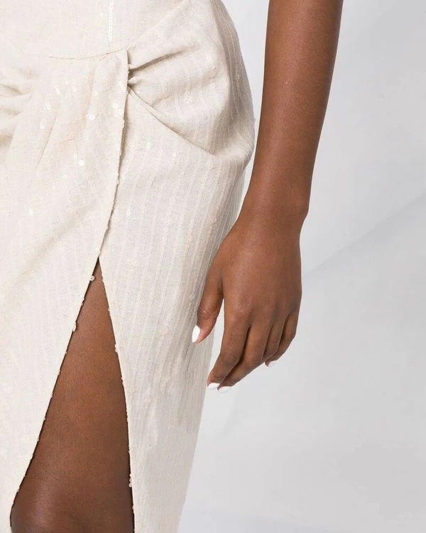 These Dresses Are Perfect for a Seaside Ceremony
