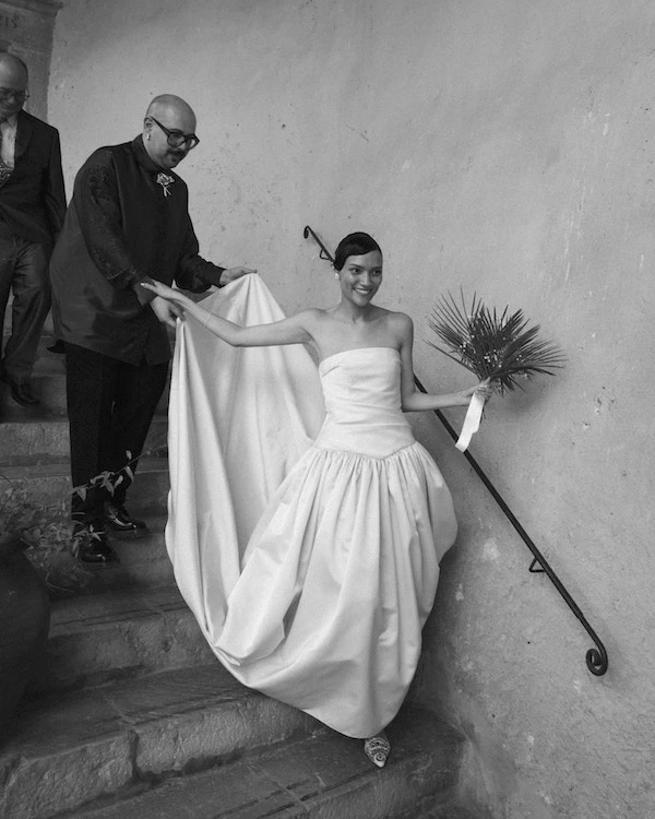A Romantic Wedding Amidst the Rolling Hills of Umbria