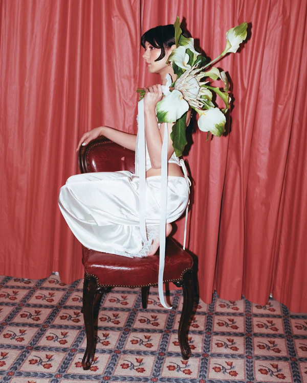 10 Expert Tips for Wedding Flowers That Feel Creative, Considered & Completely You