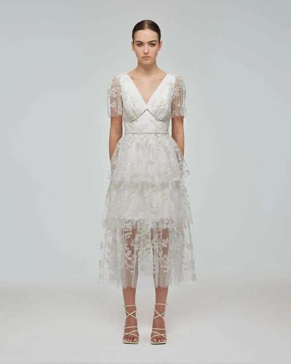 21 Maternity Dresses for Brides