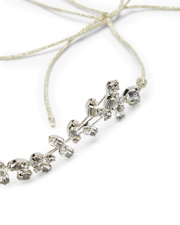 12 Elegant Headbands for Your Wedding Day