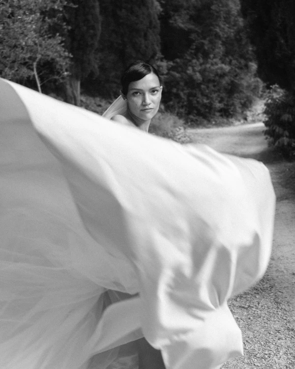 A Romantic Wedding Amidst the Rolling Hills of Umbria