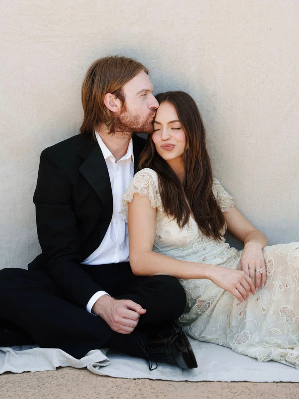 Inside Finneas O’Connell and Claudia Sulewski’s California Wedding — photo 1