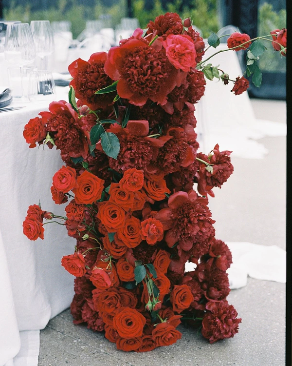 A High-End Wedding Amongst New Zealand's Cinematic Mountains