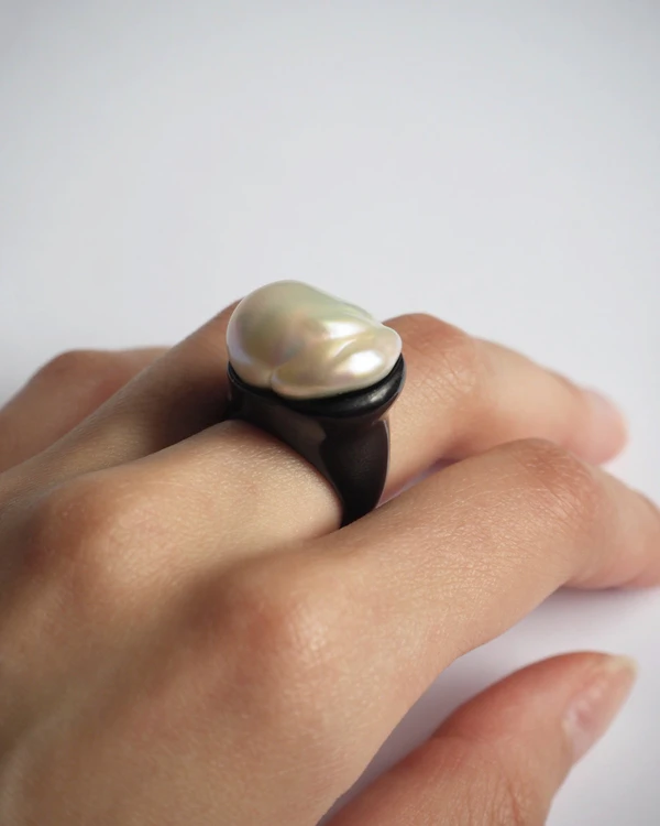 15 Fancy Pearl Jewelry for Modern Brides