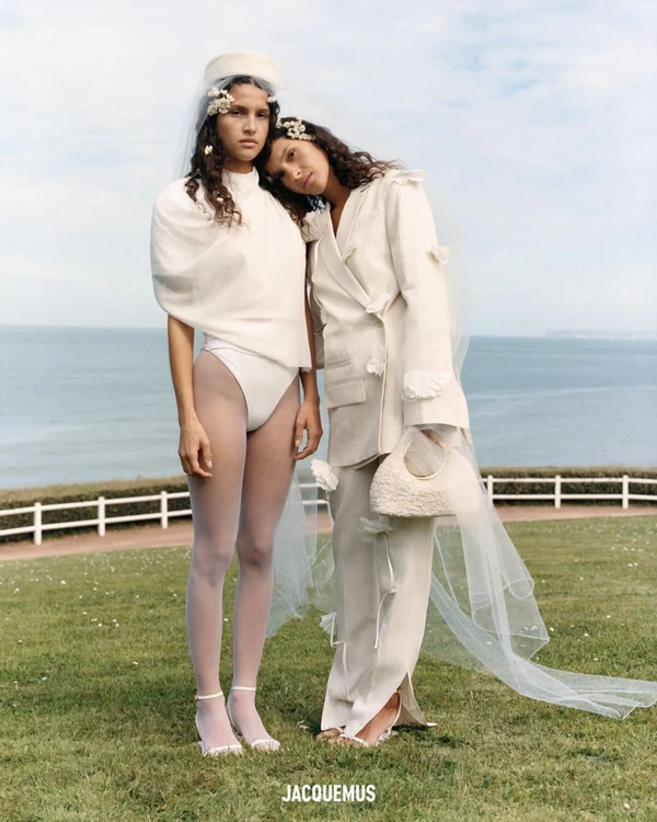 Same-Sex Wedding: Brides Outfit Ideas — photo 2
