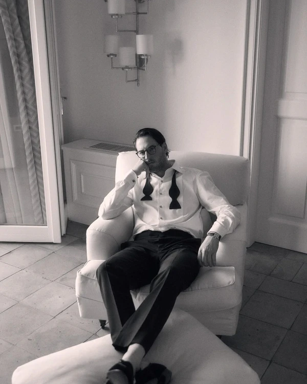 50 Must-Save Wedding Portrait Ideas for the Modern Groom