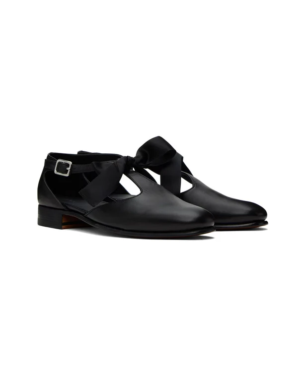 Walk the Aisle in Style: Trendy Loafers for Grooms