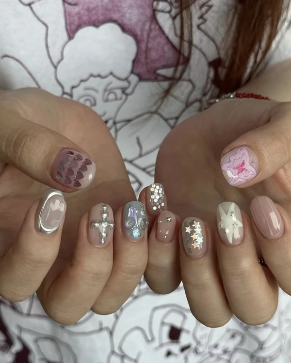30 Trendy Valentine's Day Nail Designs to Try in 2025