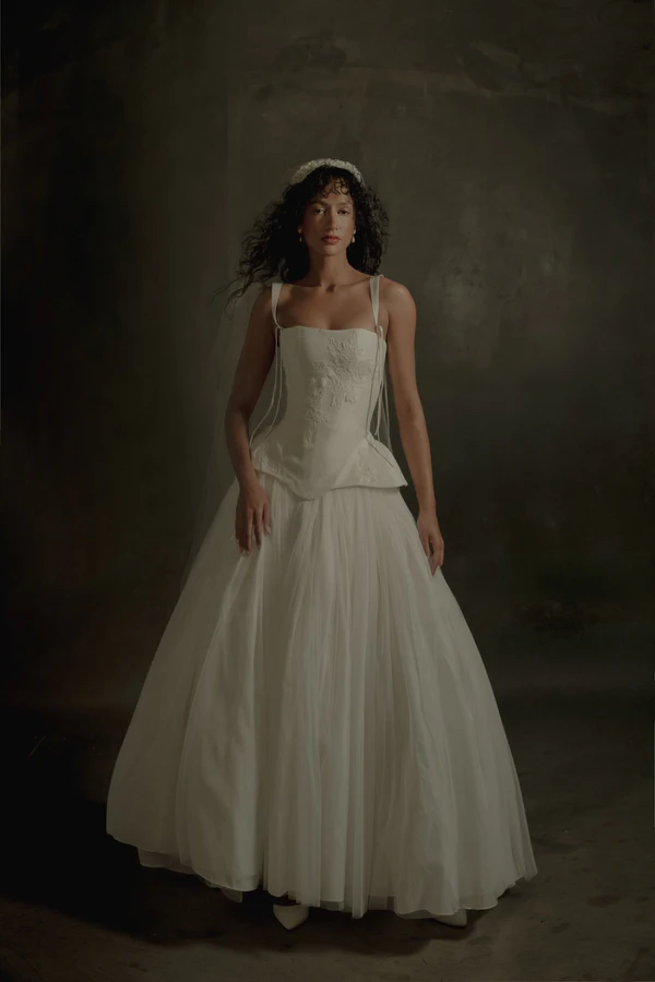 <a href="https://www.instagram.com/odylynetheceremony/">Odylyne the Ceremony</a>