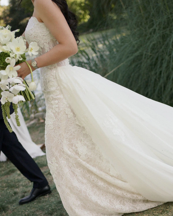 A Unique Fusion of Italian, Spanish & Chinese Cultures in this Chic Madrid Garden Wedding