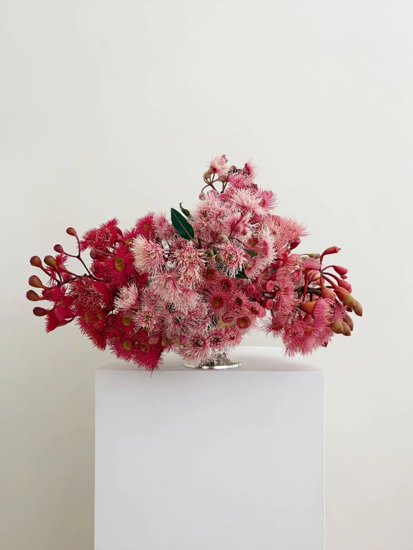 10 Expert Tips for Wedding Flowers That Feel Creative, Considered & Completely You