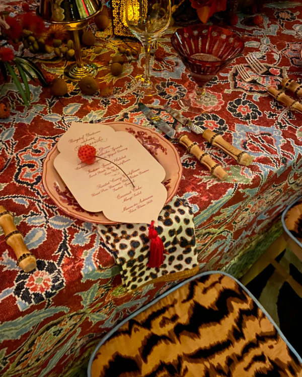 40 Place Settings Trends in 2025 to Transform Your Wedding Table