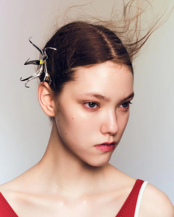 11 Best Brands for Wedding Accessories