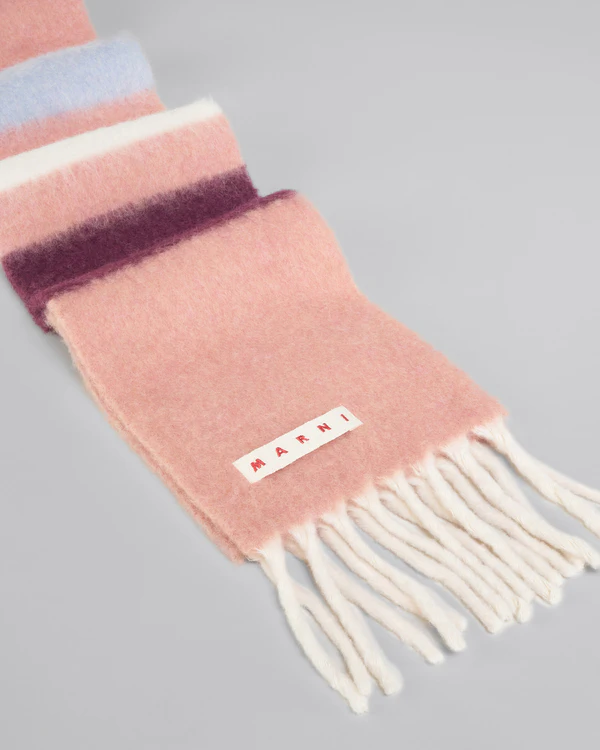 10 Scarves to Stay Cozy this Fall