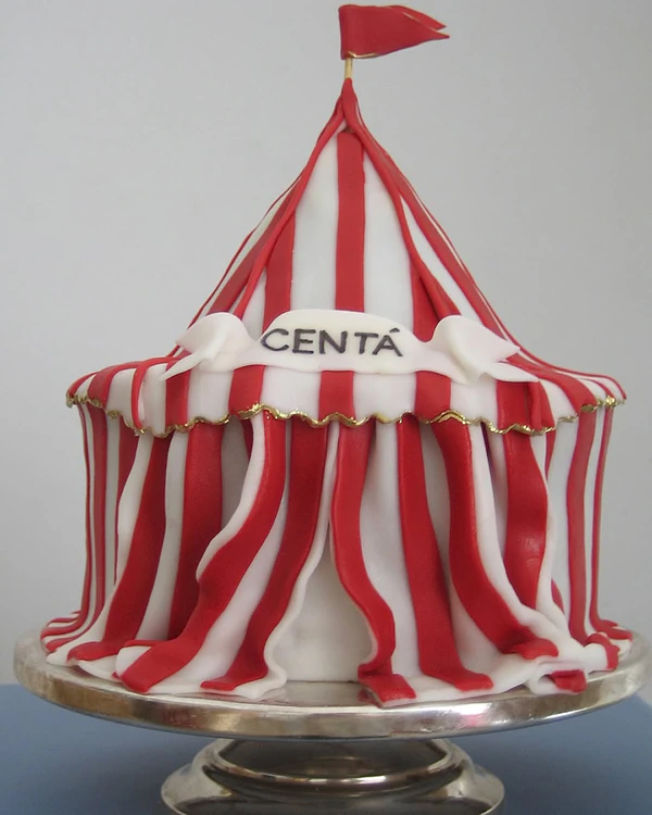 Pinterest Predicts: 9 Wedding Cake & Food Trends Set to Define 2026