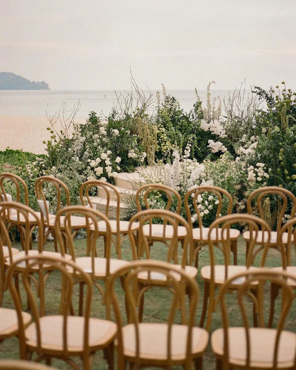 10 Must-Have Ceremony Photos According to Top Photographers