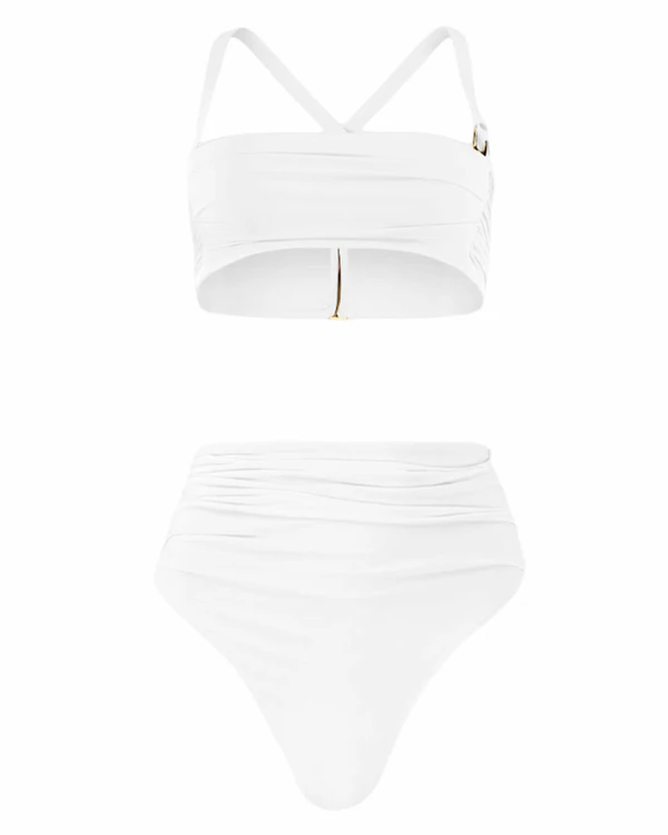5 Swimwear Trends to Try on Your Honeymoon