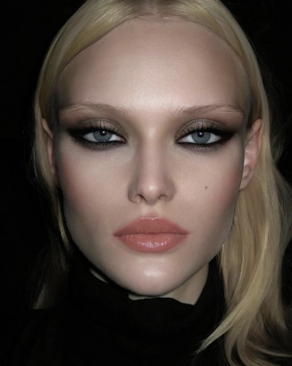6 New Year’s Eve Makeup Looks to Try