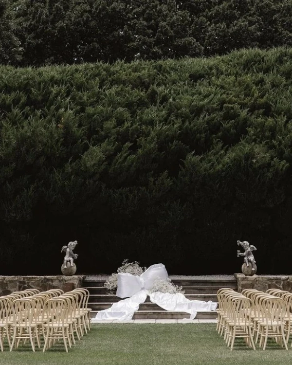 35 Ceremony Backdrop Ideas