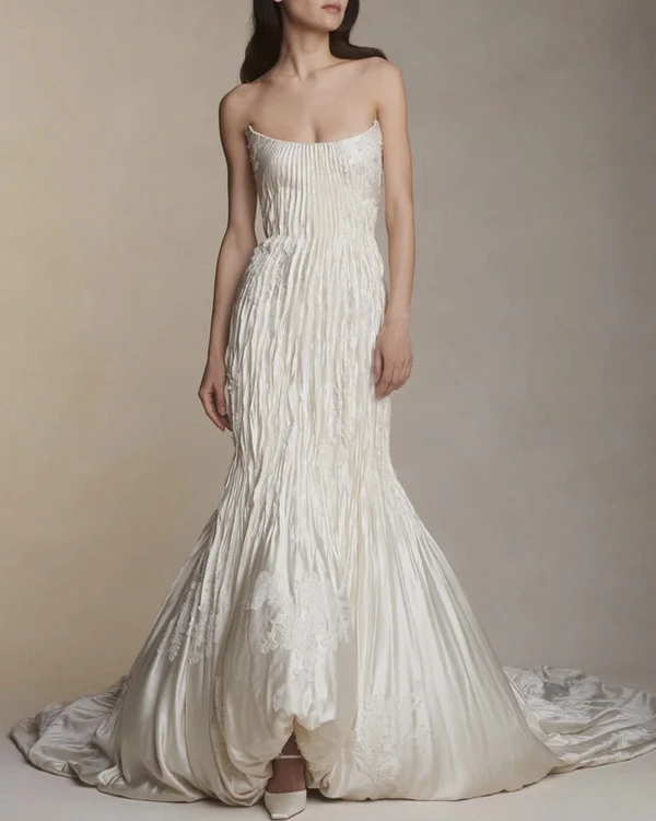 Best Wedding Dresses for Fuller Bust