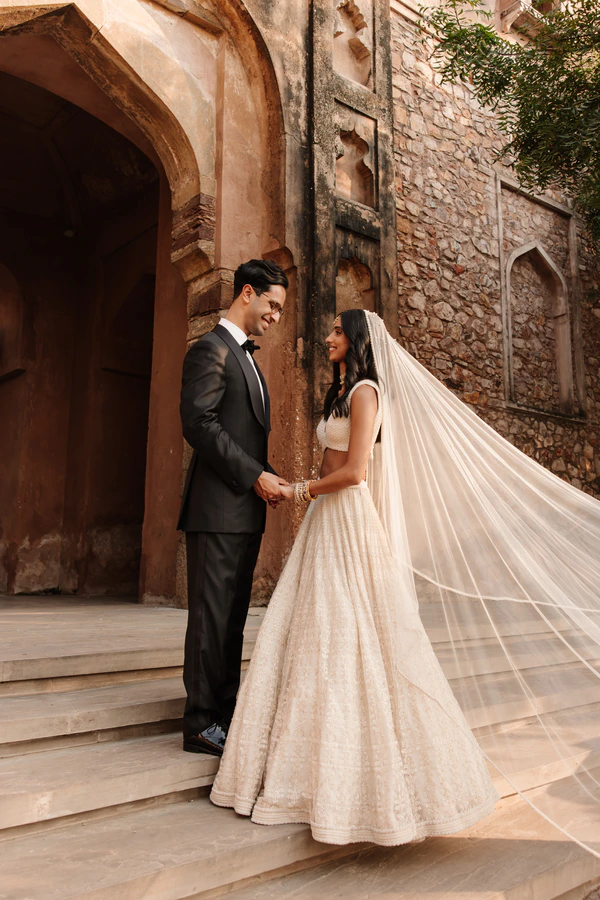 A Chic Indian Wedding at a Romantic 14th-Century Fort in Rajasthan