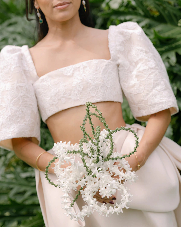 A Bold & Artfully Designed Wedding on the Lush Tropical Shores of Oahu, Hawaii