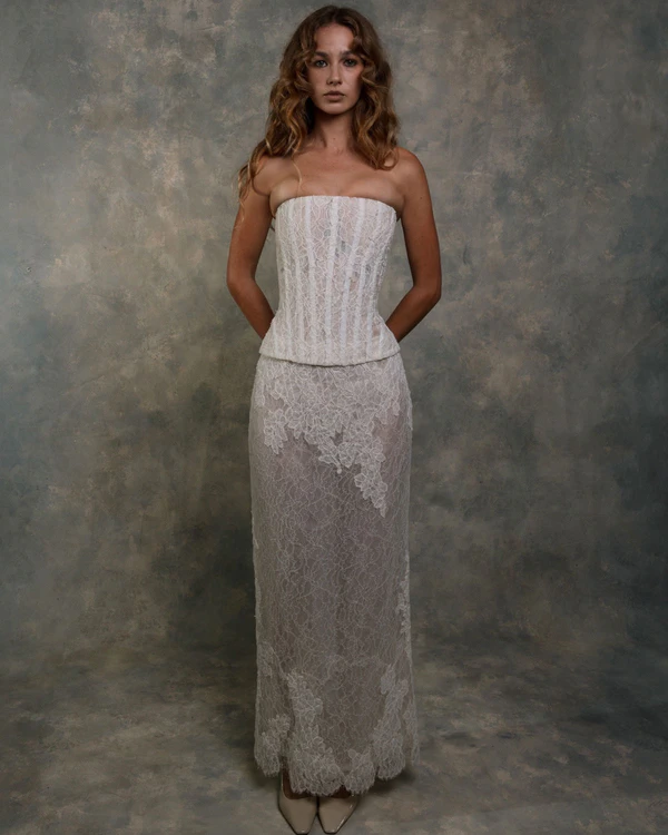 35 Lace Bridal Dresses from the Fall 2026 Collections