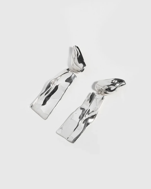 Trendy Jewelry for the Bride