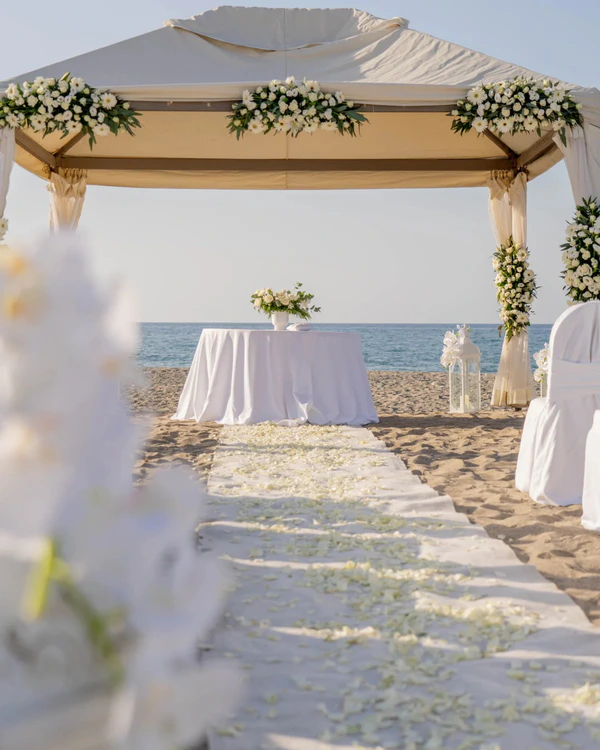 <a href="https://thewed.com/venues/creta-palace-resort" target="_blank">Grecotel Creta Palace Luxury Beach Resort</a>