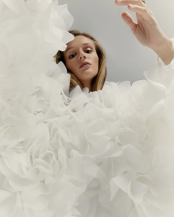 THE WED Style: Wedding Dresses Edition — photo 1